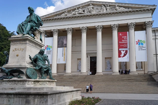 National Museum / Kálvin Square